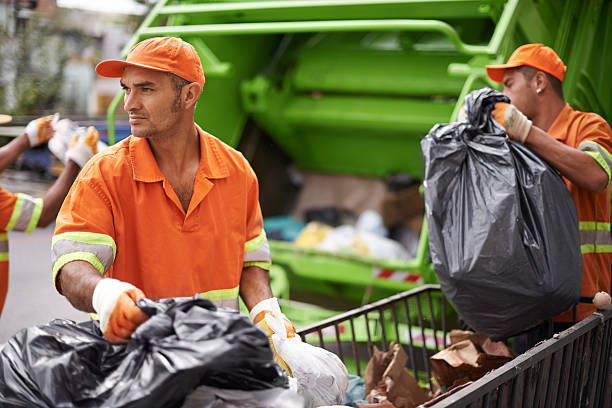 Best Commercial Junk Removal  in Lawrenceburg, IN